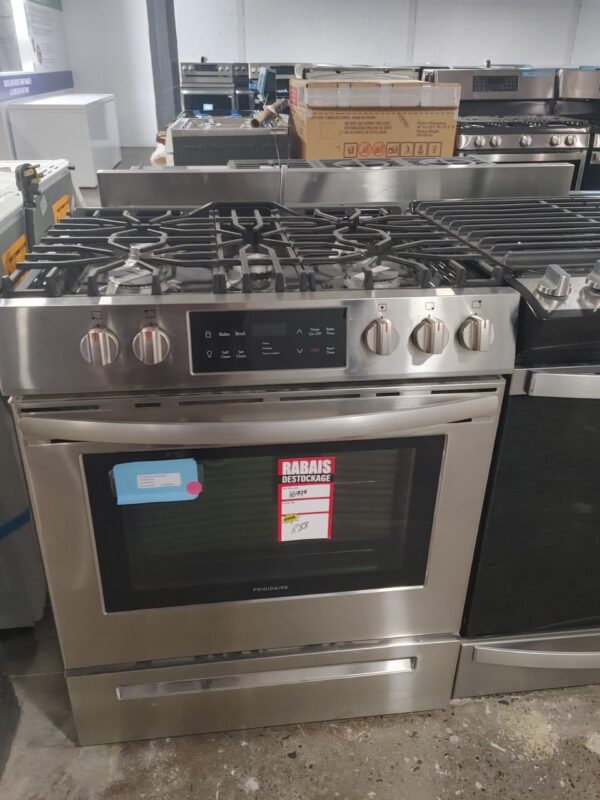 Cuisinière au gaz 30'', 17 000 BTU, 5 pi.cu, Frigidaire - FFGH3054US – Image 6