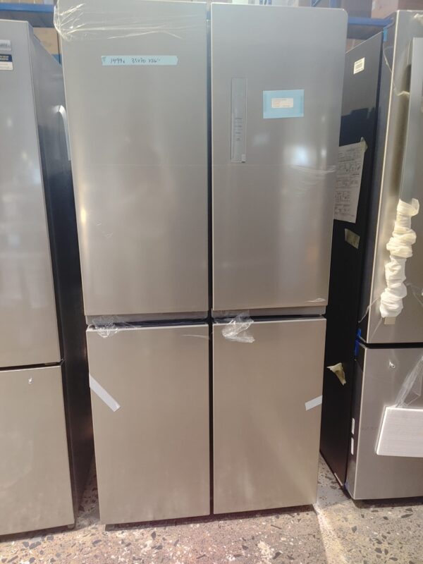 Réfrigérateur à 4 portes Frigidaire 33’’, Profondeur comptoir, 17.4 pi.cu, Stainless - FRQG1721AV – Image 3