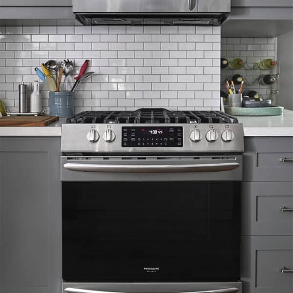 Cuisinière au gaz 30'', 5.6 pi.cu, 18 000 BTU, Friture à air, Stainless – FGGH3047VF – Image 2