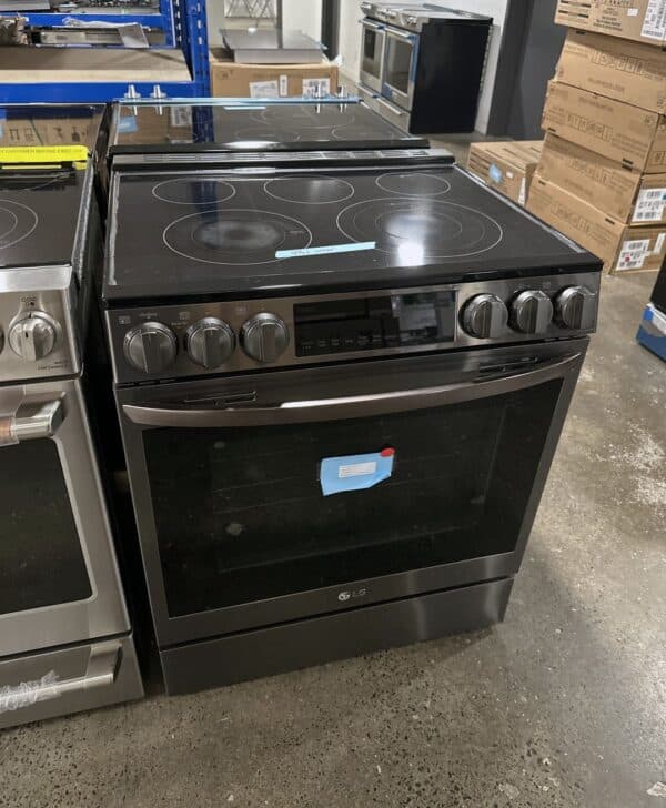 Cuisinière LG 30’’, Air Fry, 6.3 pi.cu, Wi-Fi, Black stainless - LSEL6335D – Image 4