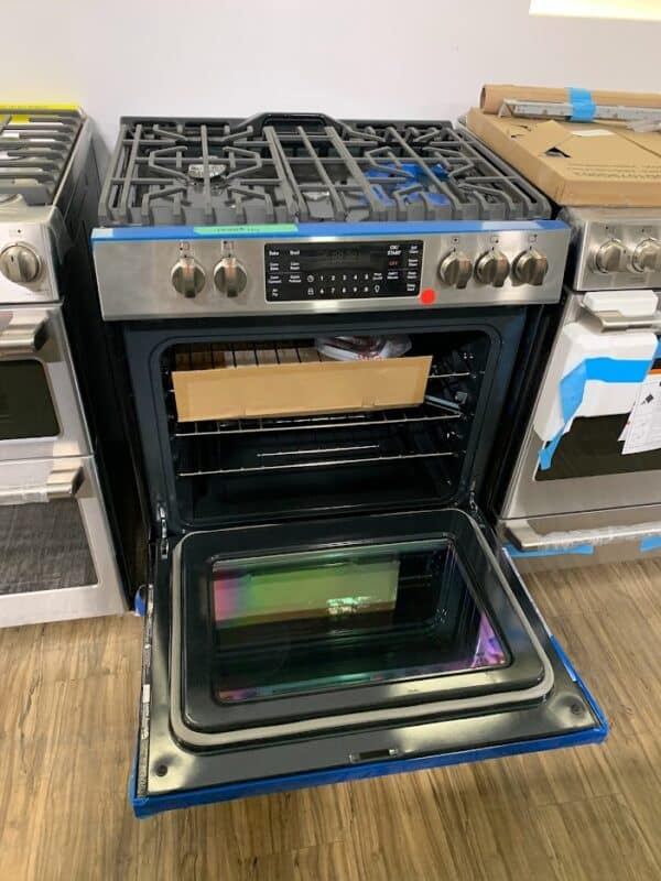 Cuisinière au gaz 30'', 5.6 pi.cu, 18 000 BTU, Friture à air, Stainless – FGGH3047VF – Image 6
