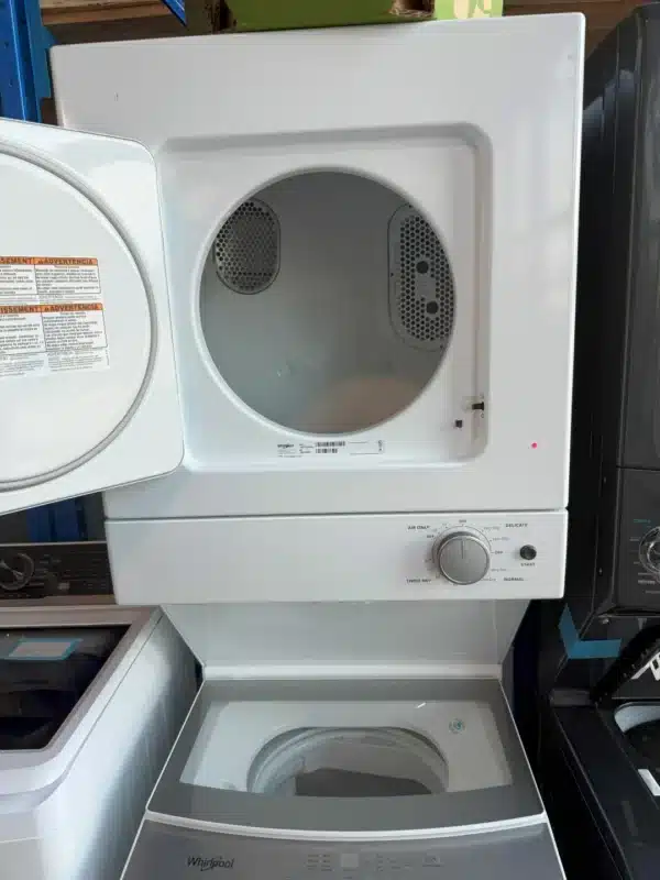 Centre de buanderie Whirlpool – 24", Laveuse 1.8 pi³ & Sécheuse 3.4 pi³, 850 RPM, Blanc - YWET4024HW – Image 3