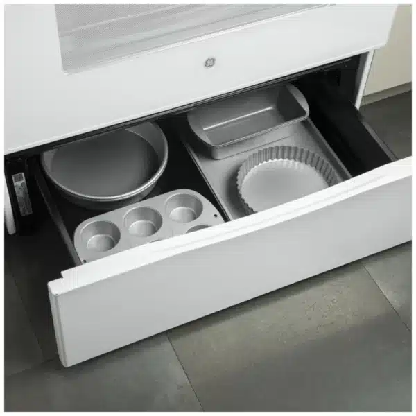 GE Electric Range – 30", 5.0 cu. ft., 4 Burners, Storage Drawer, White - JCBS630DK7WW - Image 3