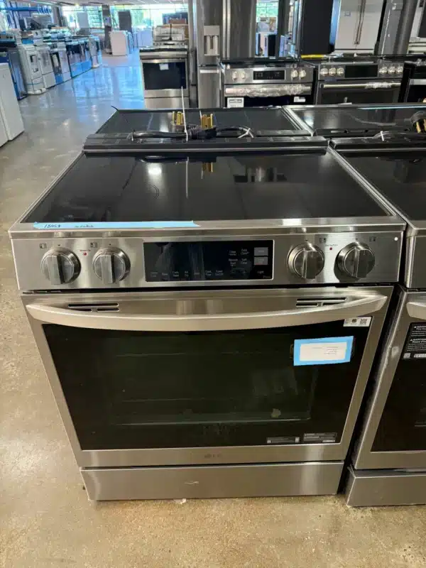 LG 30" Induction Range with True Convection & Air Fry – LSIL6334F - Image 4