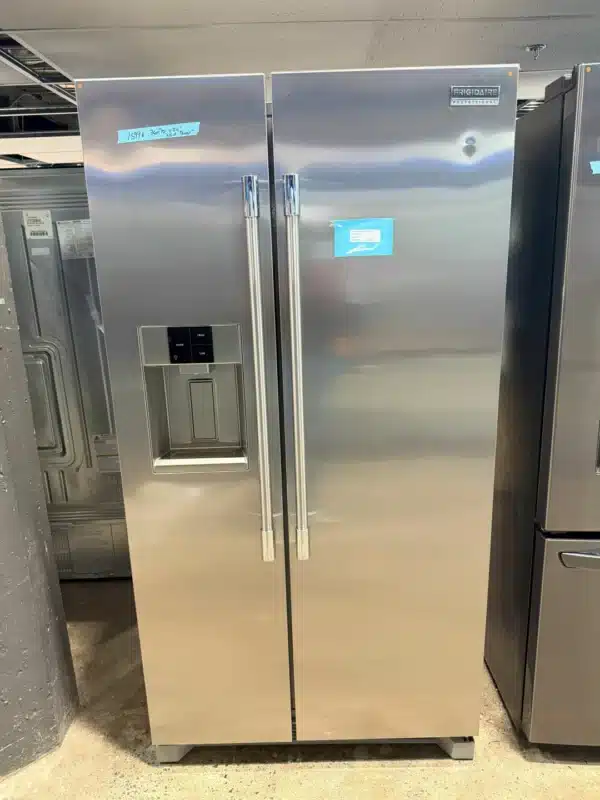 Frigidaire Professional Side-by-Side Refrigerator – 36", 22.3 cu. ft., Counter Depth, Stainless - PRSC2222AF - Image 4