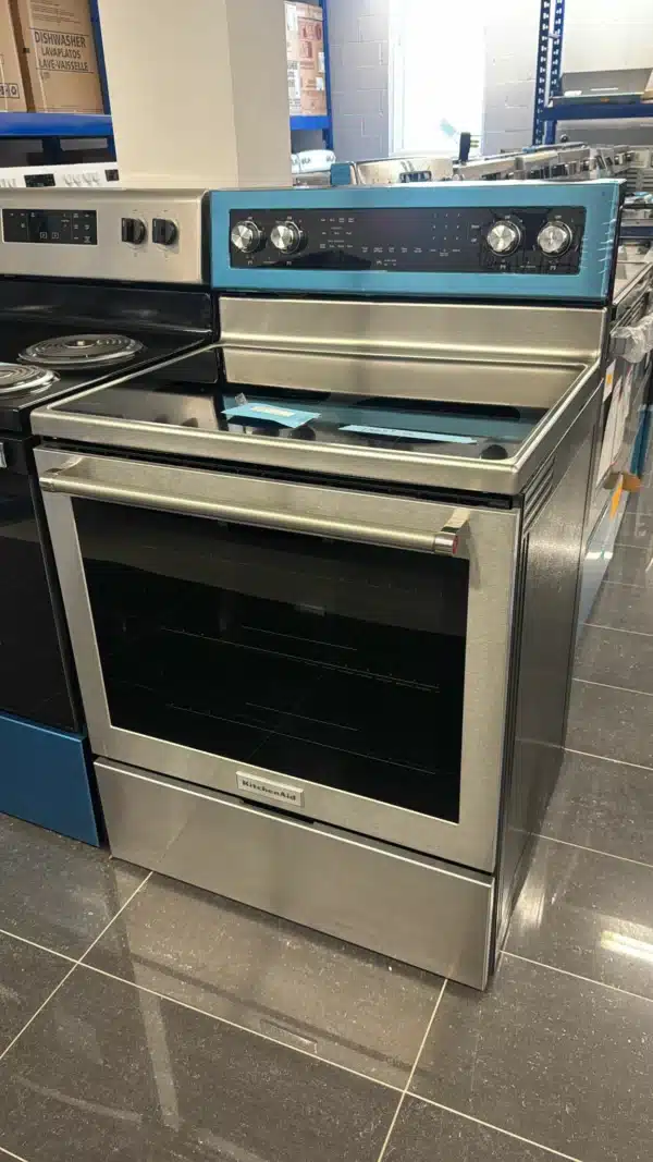 Cuisinière électrique KitchenAid 30 po, 6,4 pi³, Acier inoxydable - YKFEG500ESS – Image 4