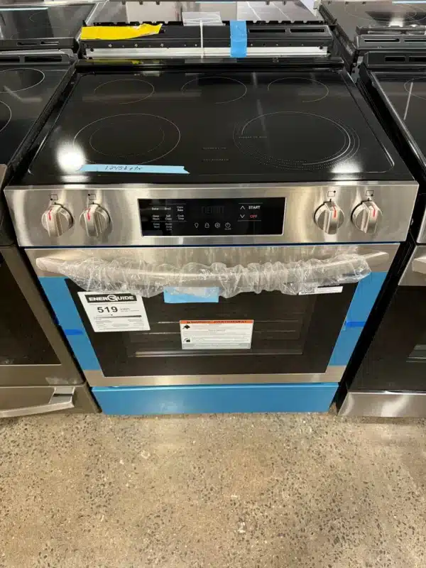 Cuisinière électrique Frigidaire 30 po, 5 éléments, Convection, Air Fry – FCFE308CAS – Image 3