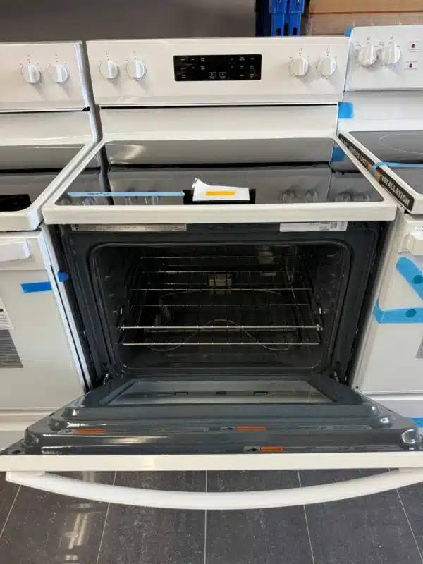 Cuisinière électrique Whirlpool 30 po, 4 éléments, Blanc – YWFES3330RW – Image 5