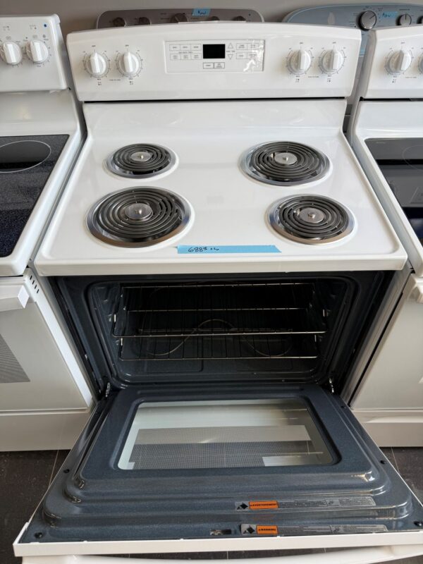 Cuisinière électrique Amana 30 po – 4 brûleurs – Temp Assure – Blanche - YACR4303MFW – Image 4