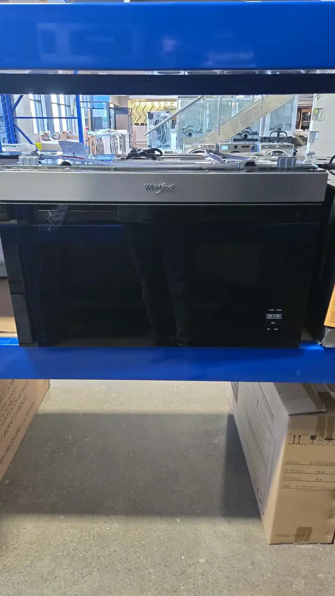 Whirlpool Over-the-Range Microwave 30″, 1.1 cu.ft., 300 CFM, Stainless Steel – YWMMF5930PZ01 - Image 5