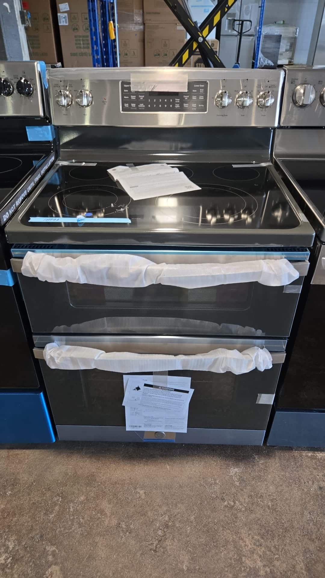 30" Electric Range, GE, 6.6 cu.ft., Convection, Double Oven, Air Fry, Stainless Steel – JBS86SPSS - Image 4