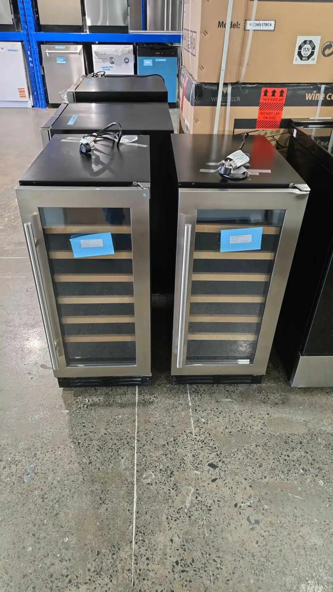 WHIRLPOOL Undercounter Wine Cellar, 15 inch, Stainless Steel – WUW35X15DS - Image 3