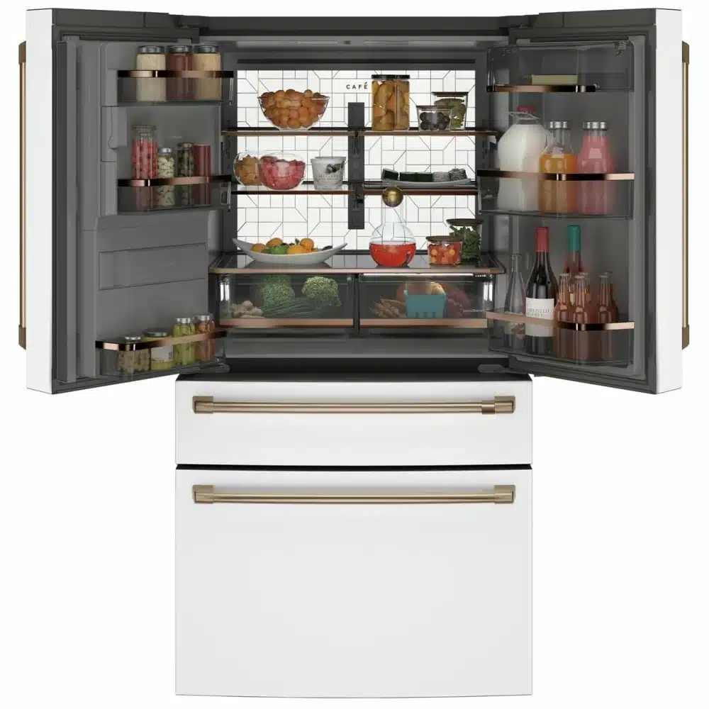Réfrigérateur à portes françaises CAFÉ 36 pouces, blanc mat – CVE28DP4NBW2 – Image 4